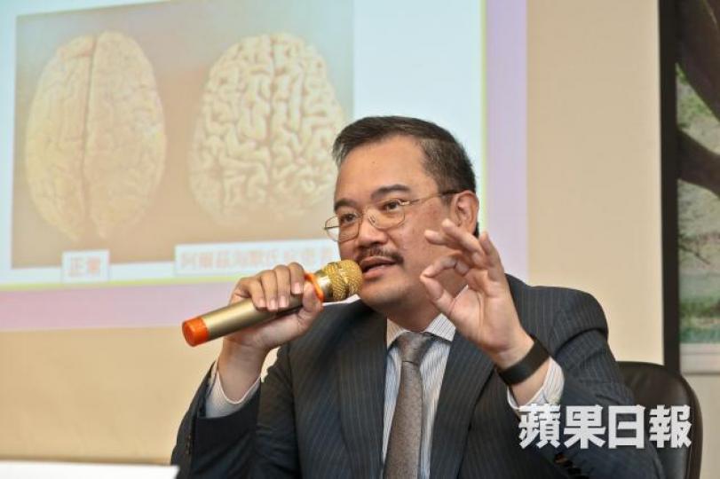 葉衛民表示,及早治療認知障礙,可減慢病情惡化。 葉衛民表示,及早治療認知障礙,可減慢病情惡化。