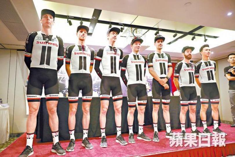 歐洲隊際公路賽Hammer Series於香港舉行，吸引世界各地頂尖車隊參賽，Giant Sunweb 亦是其中之一。何家達攝