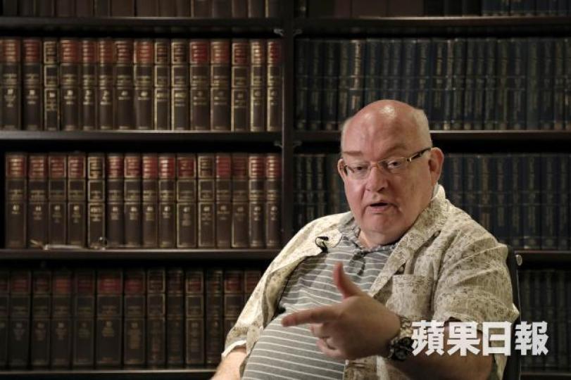戴啟思認為港府處理上述兩件事手法,對香港的國際形象並無好處。 戴啟思認為港府處理上述兩件事手法,對香港的國際形象並無好處。