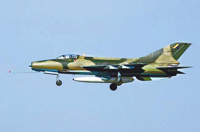 中國製殲7戰機的質素受質疑。 中國製殲7戰機的質素受質疑。