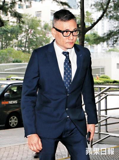 有反黑警司之稱的吳偉漢,其革職與否須待特首發落。第二被告欒其祥,遭官指罪責與吳不相伯仲,判監20個月。第三被告謝凱健承認協助及教唆他人向公職人員提供利益,判入獄12個月。 有反黑警司之稱的吳偉漢,其革職與否須待特首發落。第二被告欒其祥,遭官指罪責與吳不相伯仲,判監20個月。第三被告謝凱健承認協助及教唆他人向公職人員提供利益,判入獄12個月。