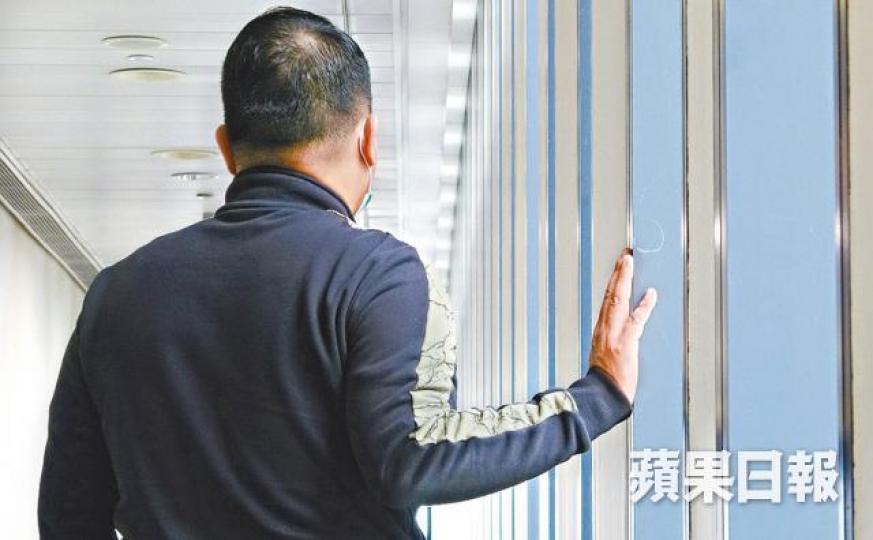 陳先生被迫在懲教所內日復日開工4個月。 李家皓攝 陳先生被迫在懲教所內日復日開工4個月。 李家皓攝