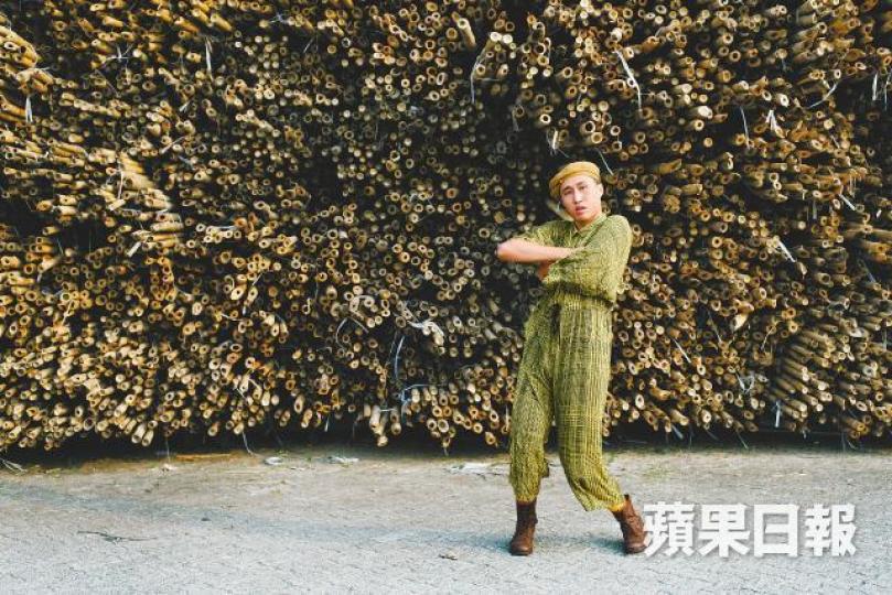 劉卓熙舞蹈老師劉卓熙(Ken)選擇跳大部份香港人聞所未聞的──Vogue,學習跳舞的同時也學習接納自己。Ken定期舉辦Ballroom比賽,讓同好一同跳舞作樂。受訪者提供圖片 劉卓熙舞蹈老師劉卓熙(Ken)選擇跳大部份香港人聞所未聞的──Vogue,學習跳舞的同時也學習接納自己。Ken定期舉辦Ballroom比賽,讓同好一同跳舞作樂。受訪者提供圖片