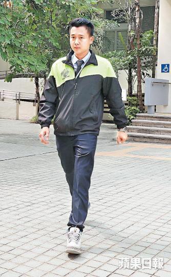 中科地盤管工李潤潮遭禮頓追問落石屎日期。何家達攝 中科地盤管工李潤潮遭禮頓追問落石屎日期。何家達攝
