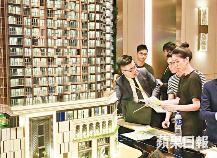 海傲灣銷情差,昨將首輪餘貨改作標售,並新增八成一按貸款。資料圖片 海傲灣銷情差,昨將首輪餘貨改作標售,並新增八成一按貸款。資料圖片