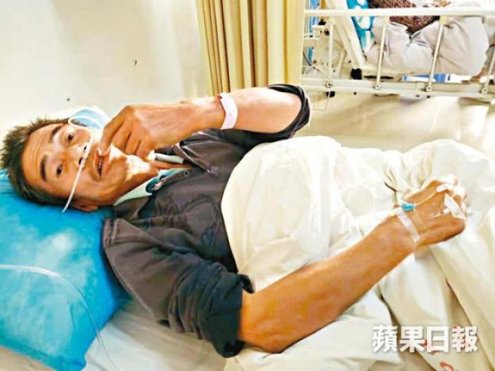 魚排老闆肖美宗因為口部麻痹、頭暈等症狀加重,入住深切治療部。 村民懸掛橫額,抗議福建東港石油化工嚴重污染環境。 《蘋果》記者攝 魚排老闆肖美宗因為口部麻痹、頭暈等症狀加重,入住深切治療部。 村民懸掛橫額,抗議福建東港石油化工嚴重污染環境。 《蘋果》記者攝