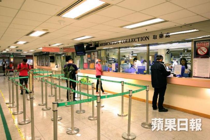 食物及衞生局昨向立法會提交文件,建議放寬資助癌症和罕見病藥物項目的經濟審查。 食物及衞生局昨向立法會提交文件,建議放寬資助癌症和罕見病藥物項目的經濟審查。