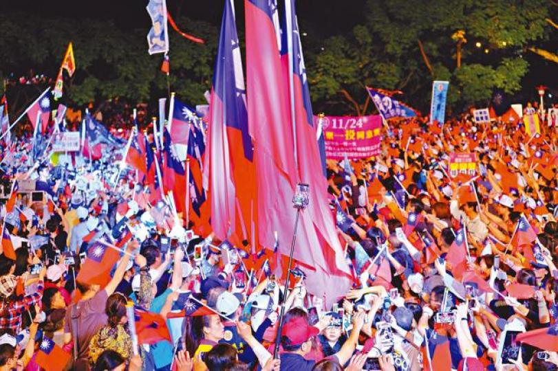 國民黨在桃園舉辦大型造勢活動。中央社 國民黨在桃園舉辦大型造勢活動。中央社