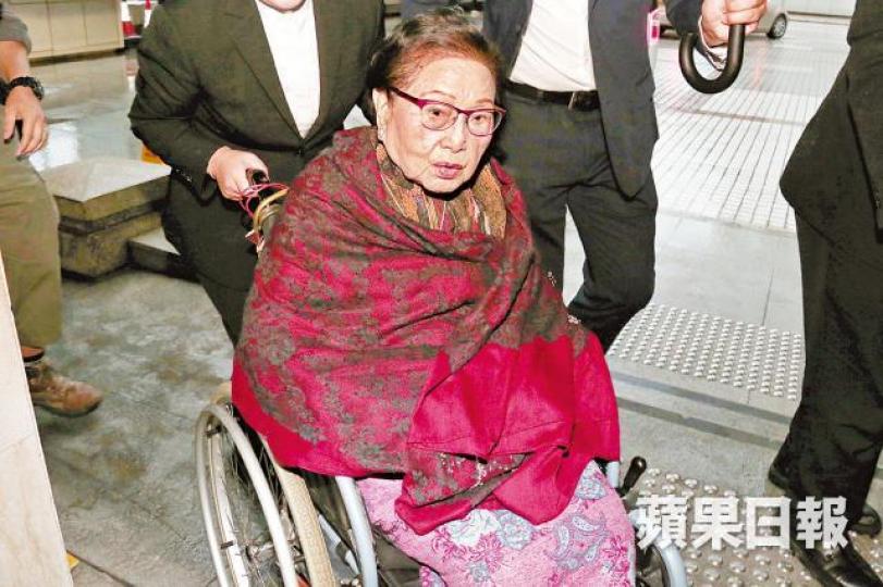 城中富豪早年多用家族信託處理傳承,但不時發生爭產,其中鷹君家族更鬧上法庭。 城中富豪早年多用家族信託處理傳承,但不時發生爭產,其中鷹君家族更鬧上法庭。