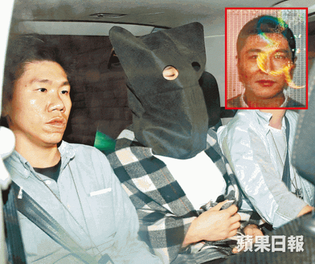從瑪麗醫院逃走的疑犯李亮被蒙頭帶署。溫瑞麟攝 從瑪麗醫院逃走的疑犯李亮被蒙頭帶署。溫瑞麟攝