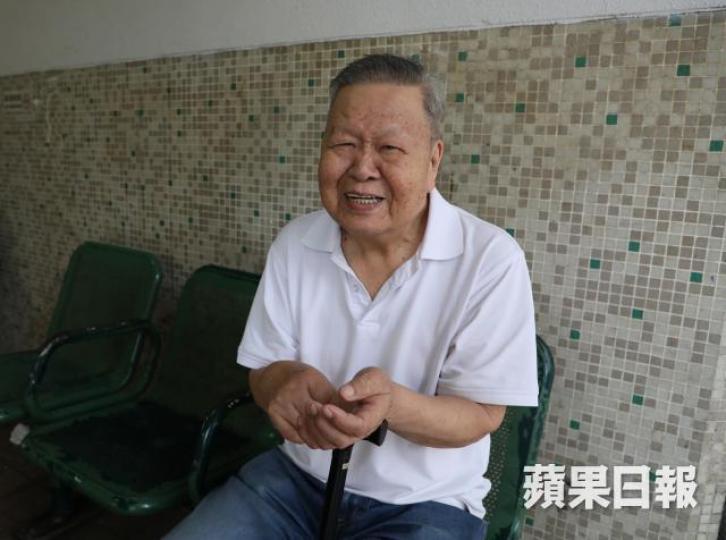 他不憂成敗得失,變幻處之泰然。 他不憂成敗得失,變幻處之泰然。