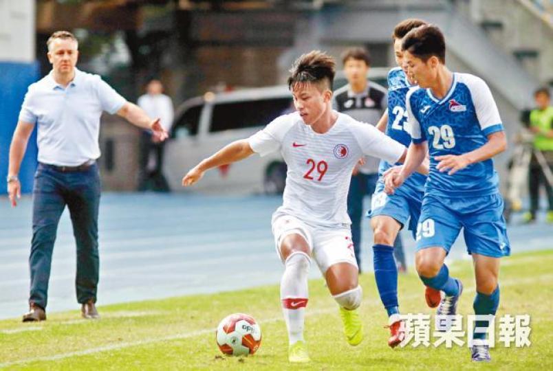 加利韋特(左)日前帶領港隊出戰東亞錦標賽外圍賽,以5:1大勝蒙古。 加利韋特(左)日前帶領港隊出戰東亞錦標賽外圍賽,以5:1大勝蒙古。