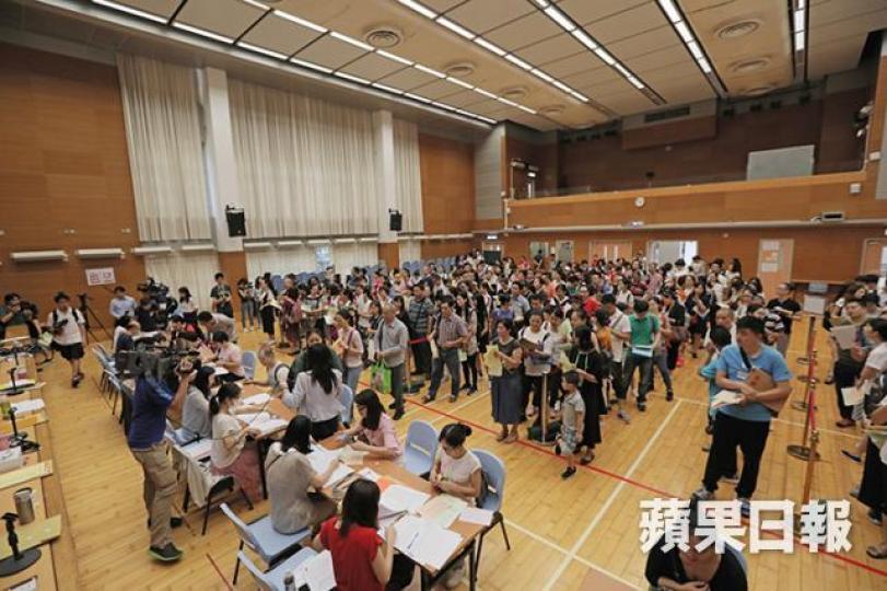 今年有小一自行分配學位成功率達44.1%,為2012年度以來最高。 今年有小一自行分配學位成功率達44.1%,為2012年度以來最高。