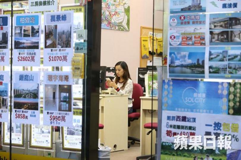 最新數據顯示,樓市購買力已由9月份的最谷底回增中。 資料圖片 最新數據顯示,樓市購買力已由9月份的最谷底回增中。 資料圖片