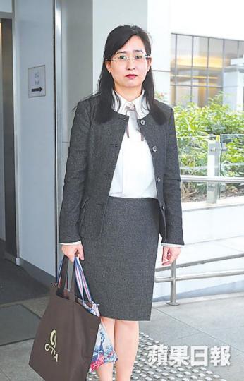陳慧芬承認無列明不准「分餅仔」條款。 陳慧芬承認無列明不准「分餅仔」條款。
