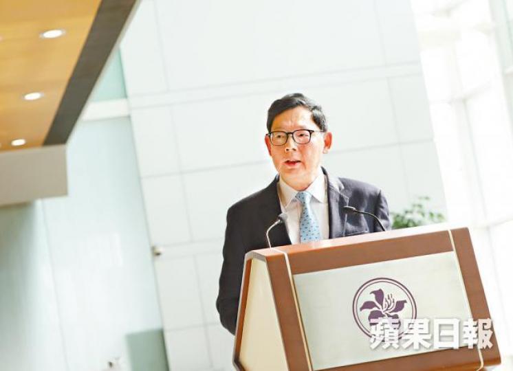 陳德霖任金管局總裁後,多次出招收緊按揭成數。資料圖片
陳德霖任金管局總裁後,多次出招收緊按揭成數。資料圖片