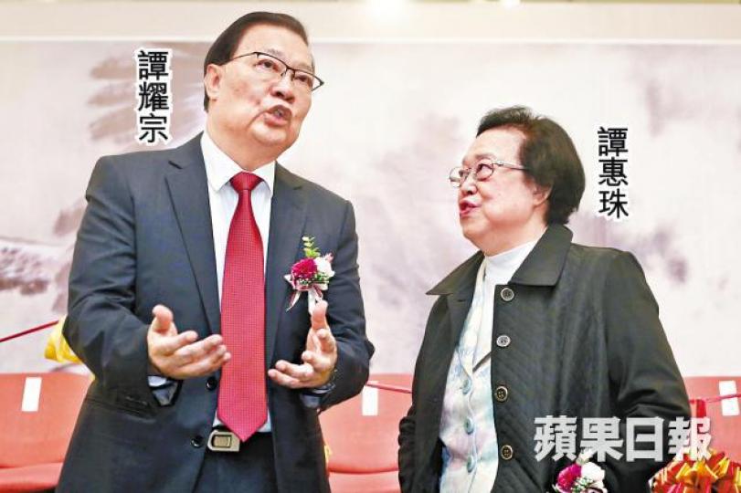 譚耀宗及譚惠珠迴避評論《基本法》104條是否適用於村選。朱凱廸 譚耀宗及譚惠珠迴避評論《基本法》104條是否適用於村選。朱凱廸