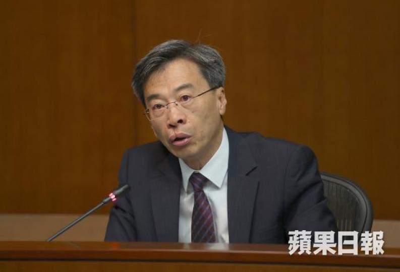李國麟指屯門醫院除要對涉事男護士作紀律調查,亦需要徹查上級隱瞞事件的責任。資料圖片 李國麟指屯門醫院除要對涉事男護士作紀律調查,亦需要徹查上級隱瞞事件的責任。資料圖片