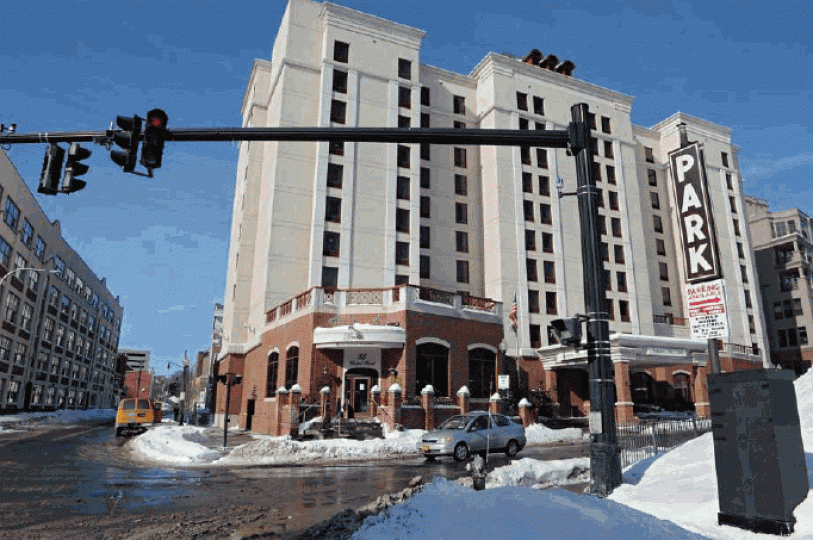 奧爾巴尼漢普頓酒店（Albany Hampton Inn and Suites）