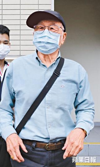 前田徑教練黃恆被控非禮本港一名女運動員，最後脫罪。