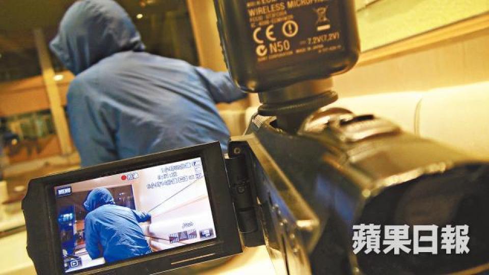 已適應麥難民生活的高佬經常告誡自己,要盡早租房脫離此生活。 已適應麥難民生活的高佬經常告誡自己,要盡早租房脫離此生活。