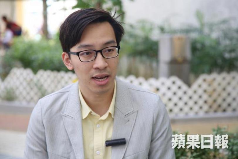 九西民主派區議員楊彧稱,11.25補選結果或反映泛民地區工作「未夠努力」。 九西民主派區議員楊彧稱,11.25補選結果或反映泛民地區工作「未夠努力」。