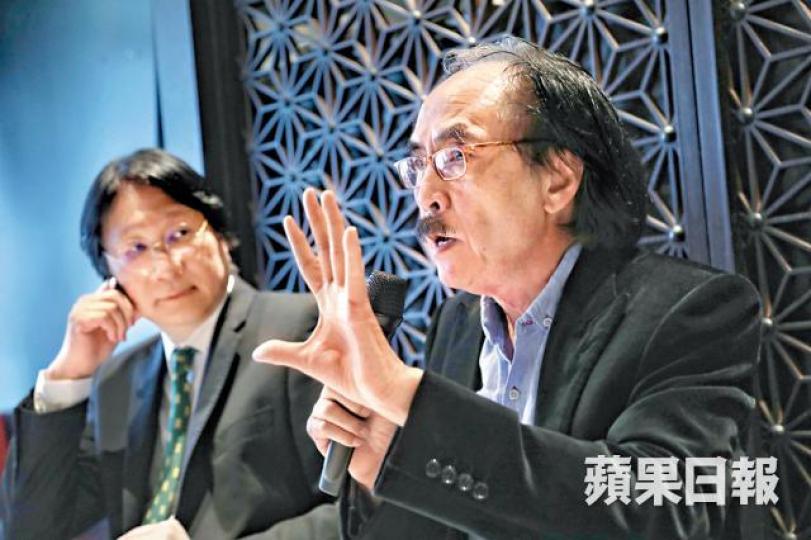 朱福強(右)斥《檔案法》諮詢文件無列明未經授權毀檔案是否違法。何頴賢攝 朱福強(右)斥《檔案法》諮詢文件無列明未經授權毀檔案是否違法。何頴賢攝