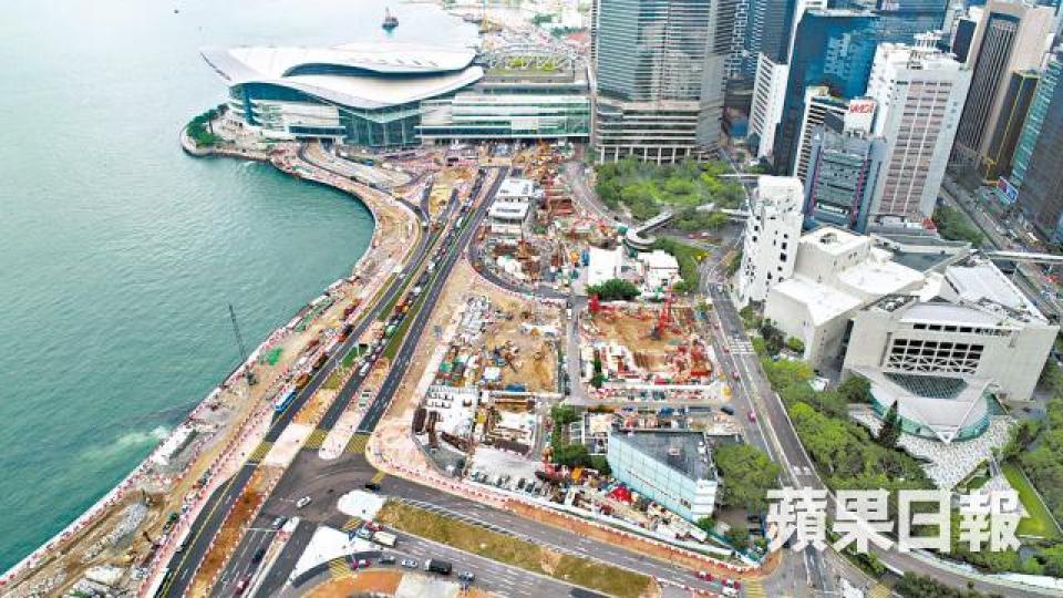 預計本月底通車的灣仔繞道隧道有地下水滲出。資料圖片 預計本月底通車的灣仔繞道隧道有地下水滲出。資料圖片