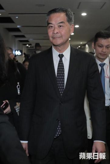 梁振英 梁振英
