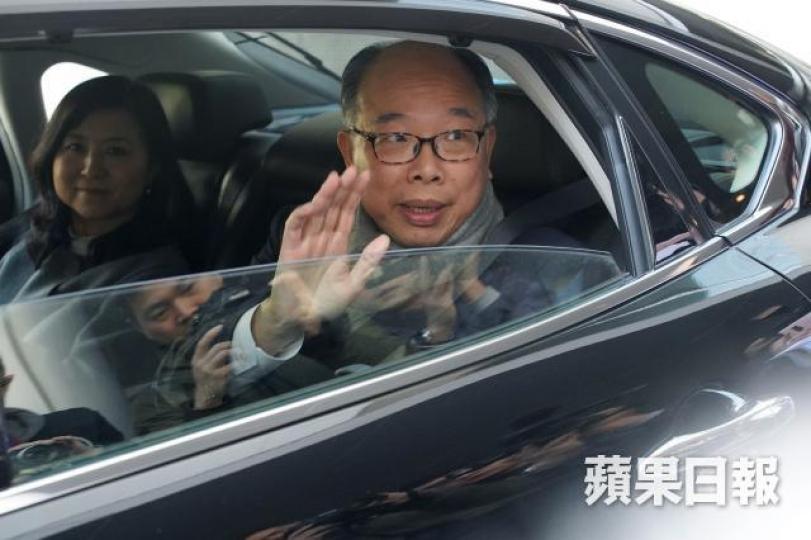 陳帆昨出席聆訊後登車離開。伍嘉亮攝 陳帆昨出席聆訊後登車離開。伍嘉亮攝