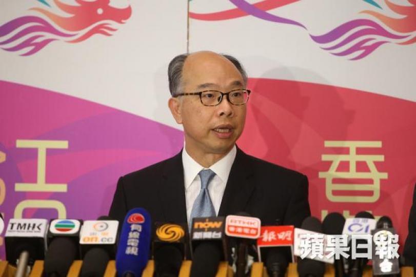 陳帆指,當局將進一步提升公營房屋用地最高住用地積比率,至最多增三成,但未能預計可增加單位數目。 陳帆指,當局將進一步提升公營房屋用地最高住用地積比率,至最多增三成,但未能預計可增加單位數目。