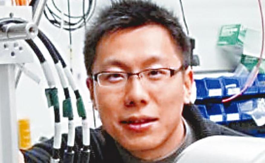 譚鴻金 譚鴻金