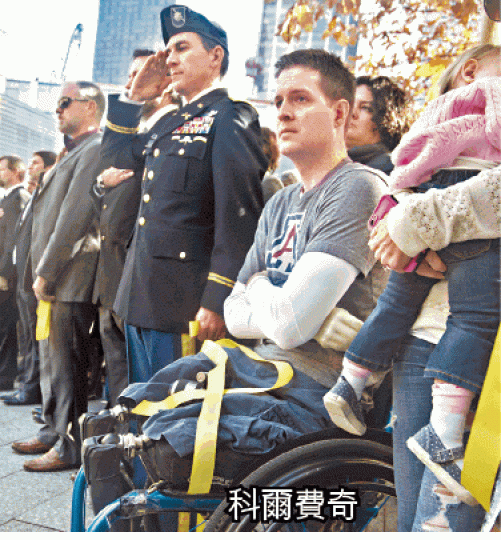 美國退役軍人科爾費奇組織眾籌撐特朗普建圍牆。美聯社
美國退役軍人科爾費奇組織眾籌撐特朗普建圍牆。美聯社