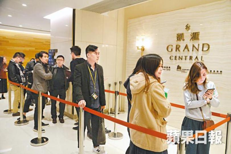 觀塘凱滙昨日繼續開放示範單位予公眾參觀。何耀勤攝 觀塘凱滙昨日繼續開放示範單位予公眾參觀。何耀勤攝