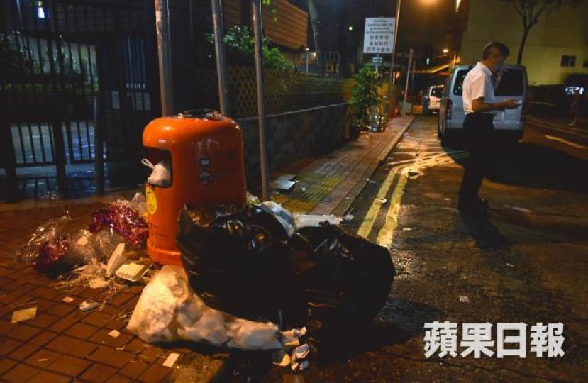 去年人均每日垃圾量再創新高,達到1.45公斤,較減廢目標多45%。 去年人均每日垃圾量再創新高,達到1.45公斤,較減廢目標多45%。