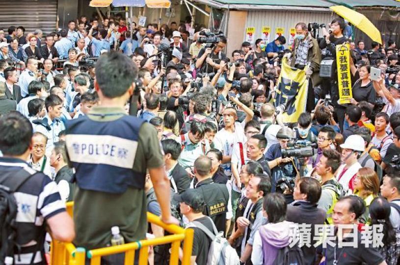 2014年傘運旺角佔領區清場期間,不少佔領者被指未有理會禁制令而被判罰。資料圖片 2014年傘運旺角佔領區清場期間,不少佔領者被指未有理會禁制令而被判罰。資料圖片