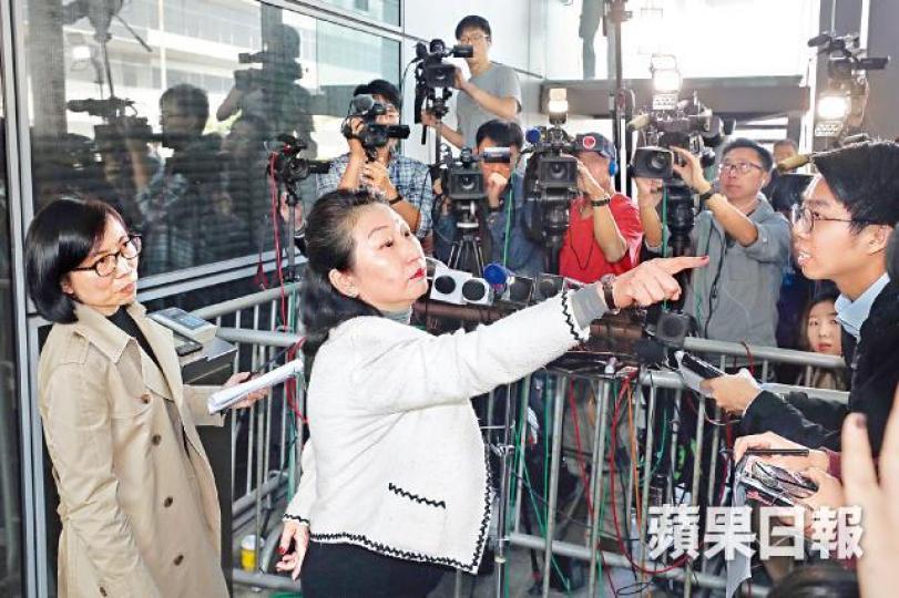 律政司司長鄭若驊涉嫌隱瞞獨立屋僭建地庫申請按揭,案件調查一年未有結果。資料圖片獨立屋僭建地庫 律政司司長鄭若驊涉嫌隱瞞獨立屋僭建地庫申請按揭,案件調查一年未有結果。資料圖片獨立屋僭建地庫