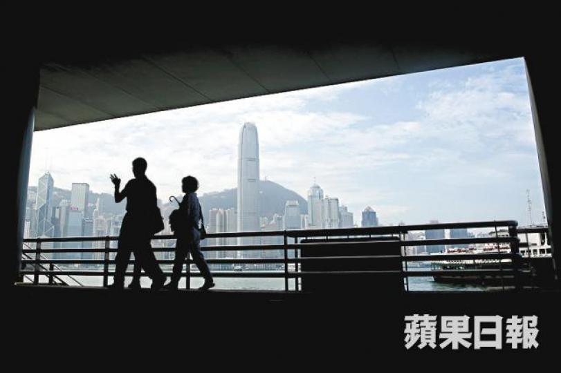 本港樓價續跌,前景黯淡。資料圖片 本港樓價續跌,前景黯淡。資料圖片