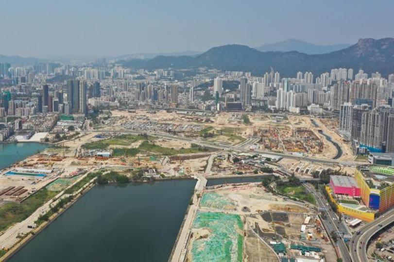 去年政府推出招標出售的11幅住宅地皮,只有3幅由中資發展商投得。資料圖片 去年政府推出招標出售的11幅住宅地皮,只有3幅由中資發展商投得。資料圖片