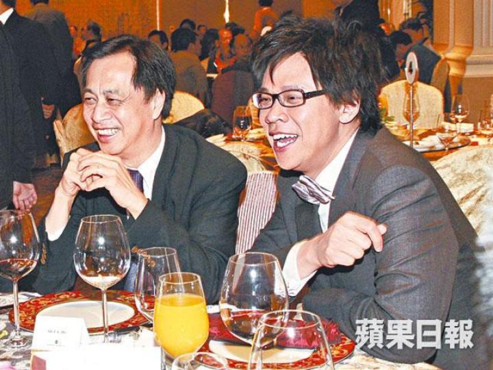 陳志雲大爆無綫前高層何麗全(左)的普通話說得很差。楊立門擔任發展局常任秘書長時,曾經與當時的上司林鄭月娥傳不和。 陳志雲大爆無綫前高層何麗全(左)的普通話說得很差。楊立門擔任發展局常任秘書長時,曾經與當時的上司林鄭月娥傳不和。