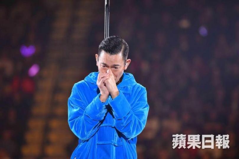 劉德華演唱會一票難求,可惜最後幾場因劉生病而取消。資料圖片 劉德華演唱會一票難求,可惜最後幾場因劉生病而取消。資料圖片