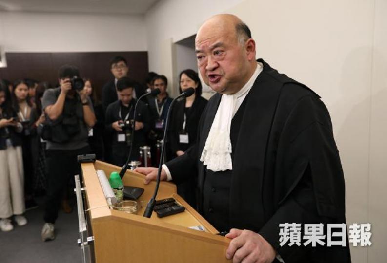 馬道立指酷刑聲請個案近年大幅上升,「我哋得180個法官,但呢類案由2016年嘅60單升到2018年接近3千單,對我哋嚟講有啲壓力」。 馬道立指酷刑聲請個案近年大幅上升,「我哋得180個法官,但呢類案由2016年嘅60單升到2018年接近3千單,對我哋嚟講有啲壓力」。