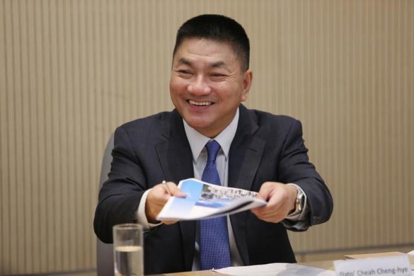 謝清海2015年中以摸頂價16.34元售0.96億股惠理,套現15.7億元,加上歷年累積收入及私人資產,相信是本港身家最厚的華人基金經理。資料圖片 謝清海2015年中以摸頂價16.34元售0.96億股惠理,套現15.7億元,加上歷年累積收入及私人資產,相信是本港身家最厚的華人基金經理。資料圖片