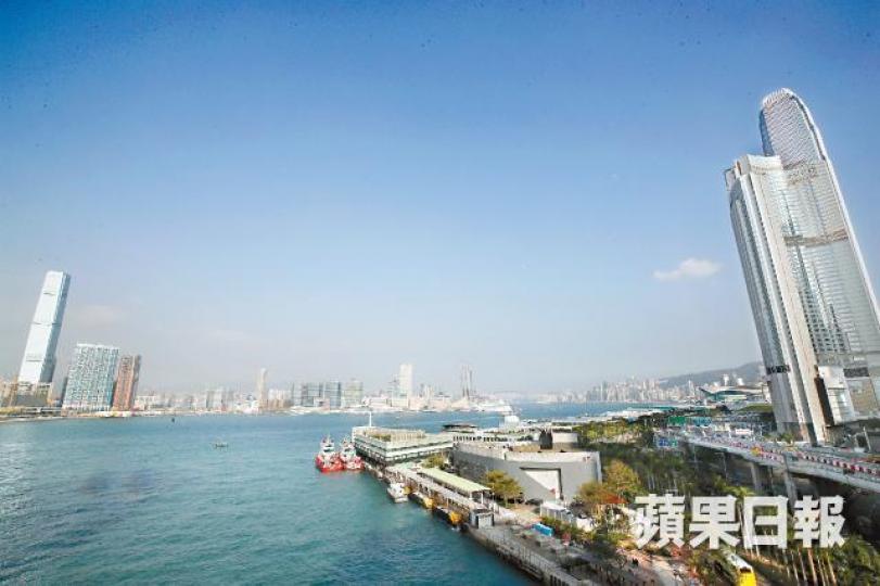香港空氣質素若未能改善,將嚴重影響市民健康及帶來巨大經濟損失。謝榮耀攝 香港空氣質素若未能改善,將嚴重影響市民健康及帶來巨大經濟損失。謝榮耀攝