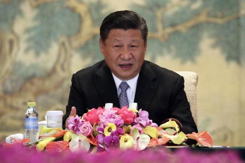 在中國,維穩是永遠第一,經濟政策的正確性永遠向政治需要低頭,所以習近平更着緊地產。 資料圖片 在中國,維穩是永遠第一,經濟政策的正確性永遠向政治需要低頭,所以習近平更着緊地產。 資料圖片