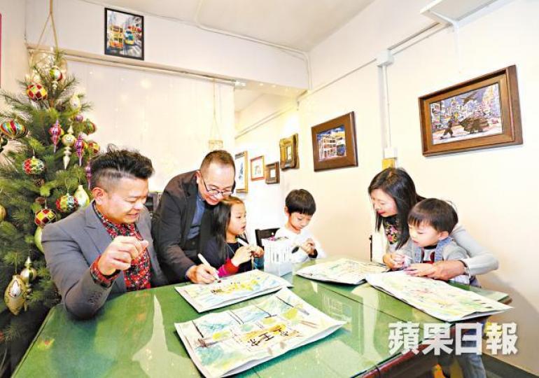 近800呎「光房」經翻新後成為3個單親家庭的容身處,亦是免費畫班課室。張志華攝 近800呎「光房」經翻新後成為3個單親家庭的容身處,亦是免費畫班課室。張志華攝