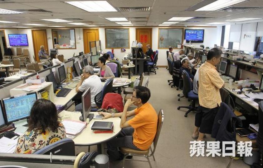 以目前市場樂觀的程度來推測,港股應已接近反彈的尾聲,調整浪隨時出現。 資料圖片 以目前市場樂觀的程度來推測,港股應已接近反彈的尾聲,調整浪隨時出現。 資料圖片