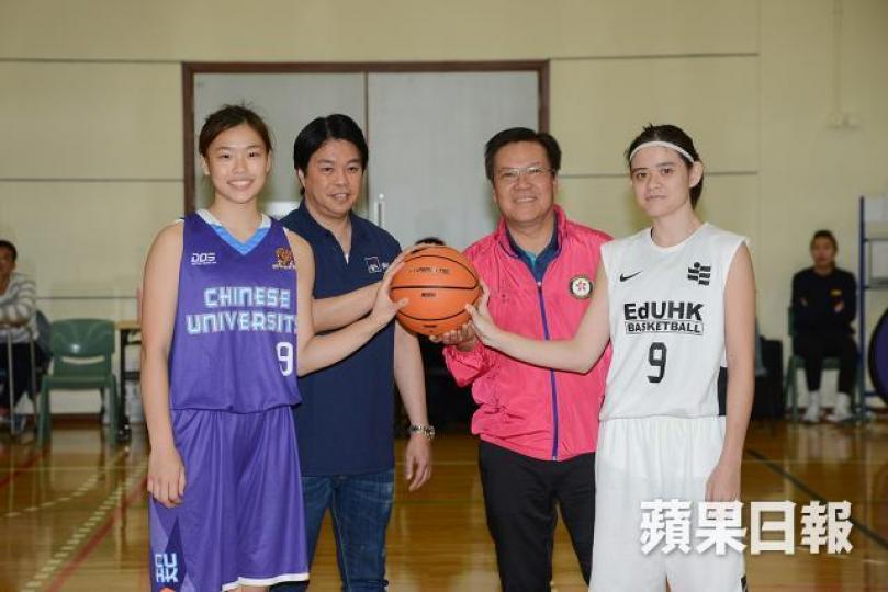 AXA安盛首次贊助「大專盃賽」,亦成為香港大專體育協會的宣傳夥伴,將會在決賽日進行直播。何耀勤攝 AXA安盛首次贊助「大專盃賽」,亦成為香港大專體育協會的宣傳夥伴,將會在決賽日進行直播。何耀勤攝