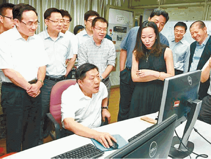 已落馬網信辦前主任魯煒曾造訪澎湃辦公室。 已落馬網信辦前主任魯煒曾造訪澎湃辦公室。