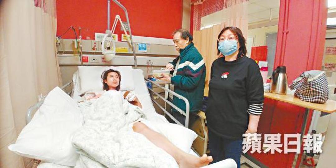 歐小姐目前仍留醫,其父母冀目擊者向警方提供資料。 歐小姐目前仍留醫,其父母冀目擊者向警方提供資料。